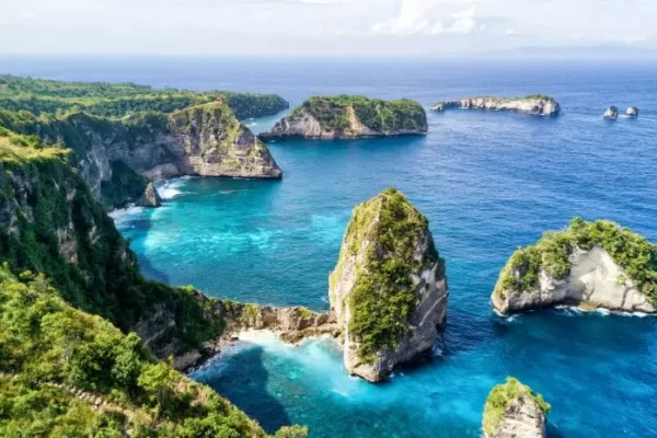 Nusa Lembongan, Surga Bahari Tersembunyi Nan Eksotis di Bali